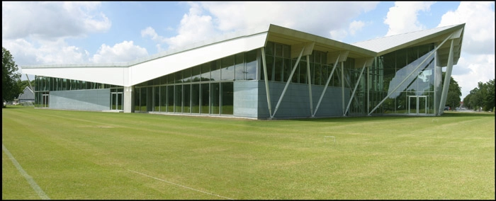 Ringsted Svømmehal Facade mod foldboldsbanen