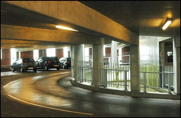 Trondur Parkeringshus Parkeringsanlæg