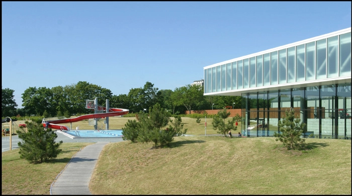 Bellahøj Svømmestadion Terræn