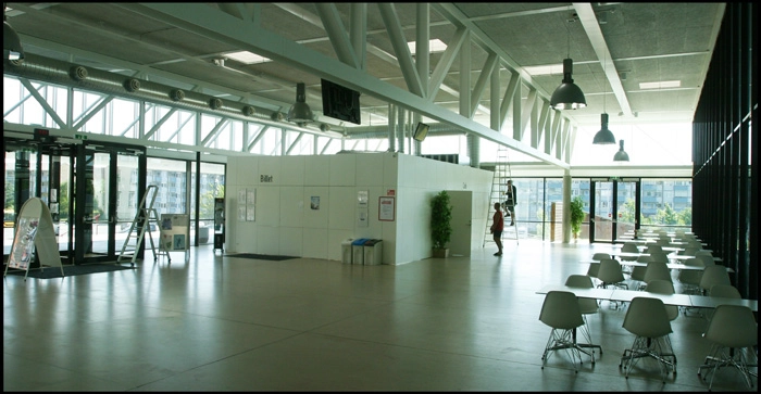 Bellahøj Svømmestadion Foyer