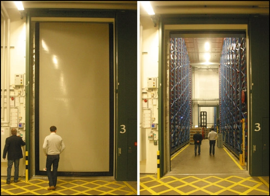 Rigsarkivet Port fra mellembygning