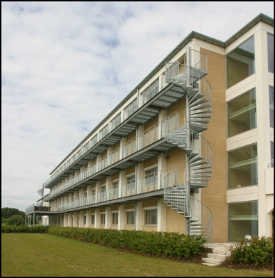 Hotel Opus Facade mod øst