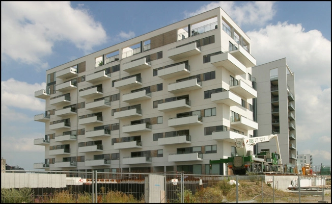 Promenadebyen. Stævnen og Broen 