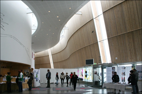 Katuaq - Grønlands Kulturhus i Nuuk Foyer I