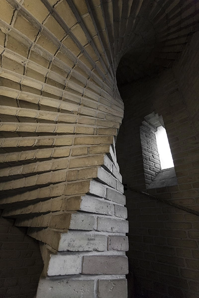 Grundtvigs Kirke - Grundtvigskirken Muret spindeltrappe