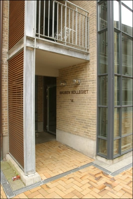 Bikuben Kollegium Indgangsparti