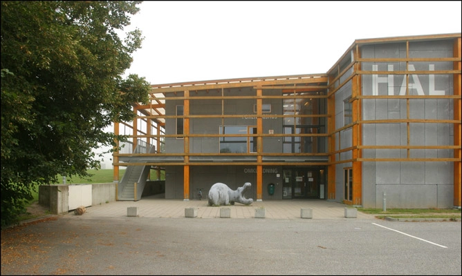 Skibet Hallen Facade mod syd