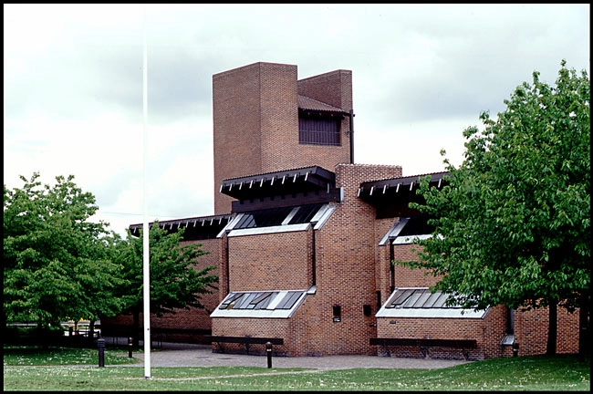 Buddinge Kirke Eksteriør