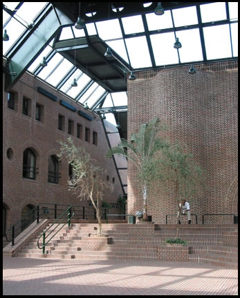 Holstebro Rådhus og Bibliotek Atrium