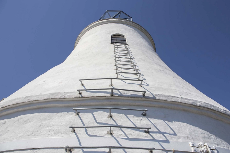 Egebjerg Mølle Blik op af facaden