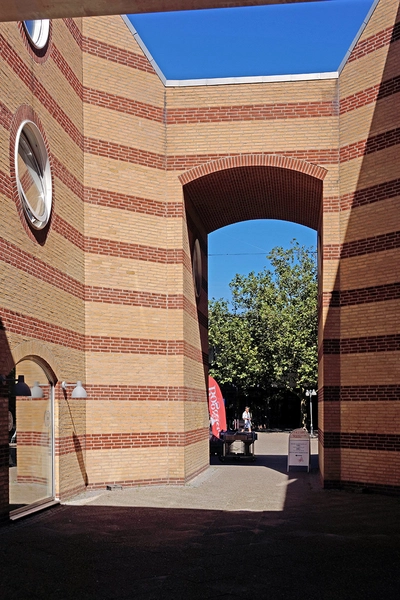 Kulturhus Trommen Gaderum, port