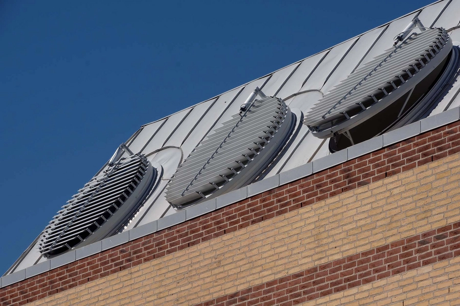 Kulturhus Trommen Detalje, tag, butiksfløj