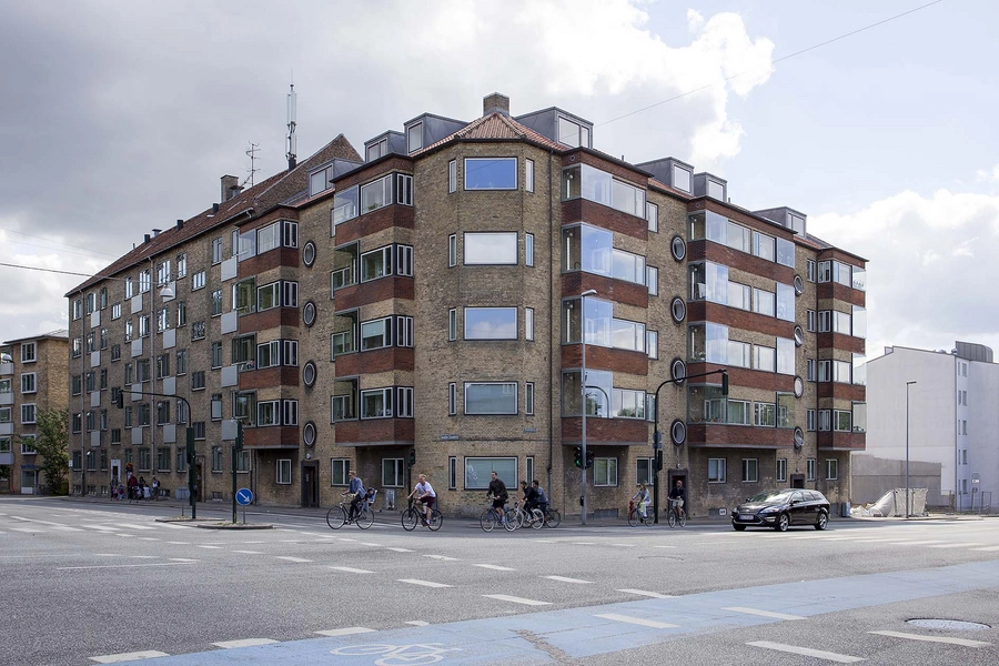 Roskildevej 29-31 og Søndre Fasanvej 38 Total, set fra nord-øst