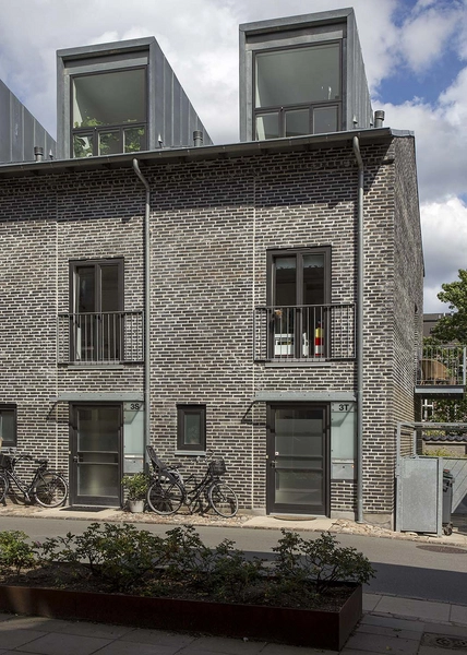 Magnolia Husene II Karnapper