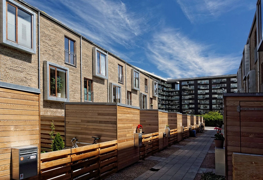 Radiorækkerne Vej mellem husene