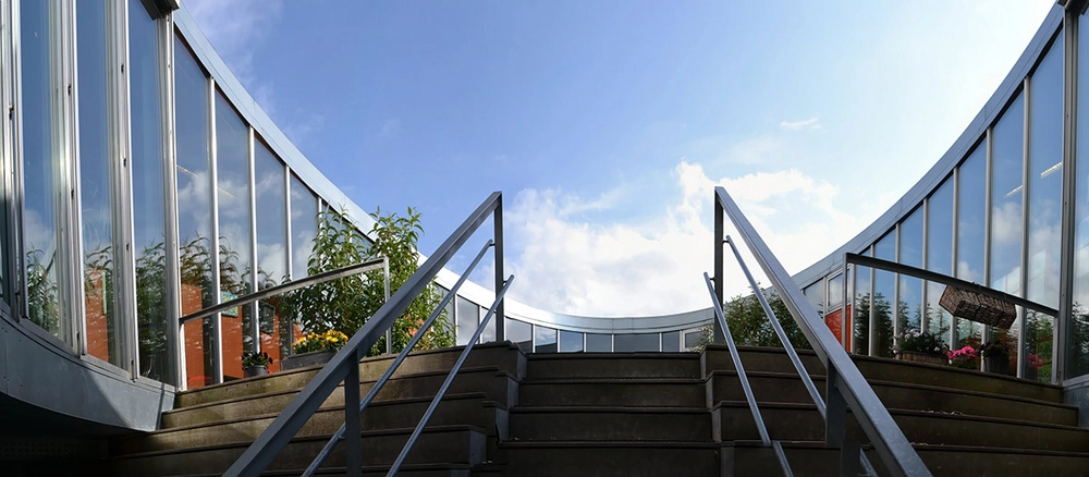 Børnehuset Bastionen Trappe op til den runde atriumgård