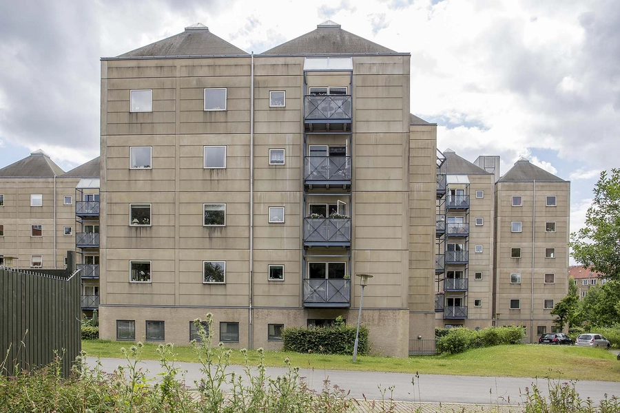 Brevduebanen Punkthus, set fra nord