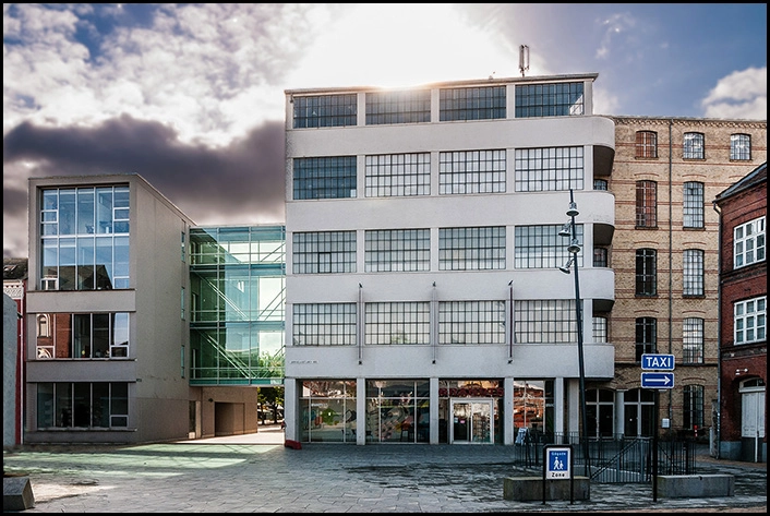 Brandts, tilbygninger 