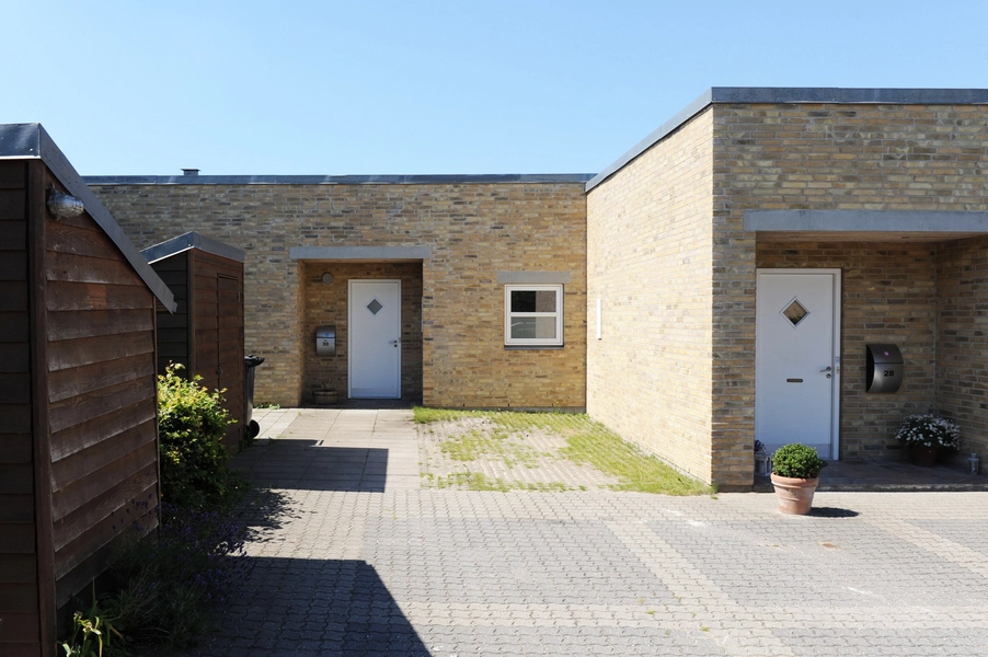 Bjørnebakken Indgangspartier for gårdhavehuse