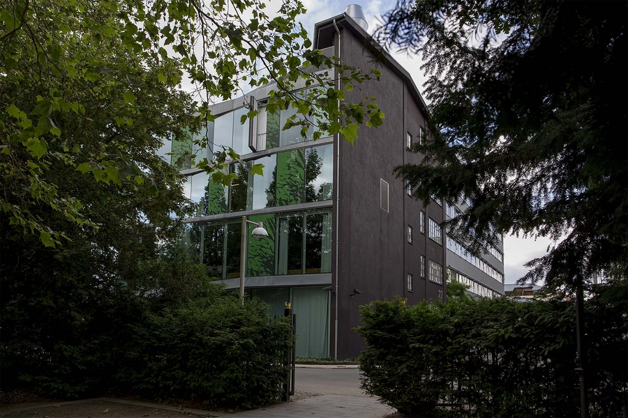 CBS Porcelænshaven Råvarebygningen set fra Frederiksberg Have