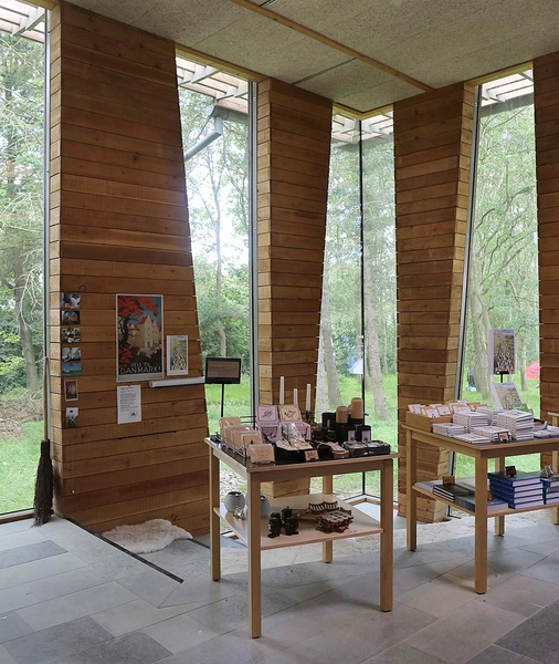 Besøgscenter Spøttrup Borg Butik