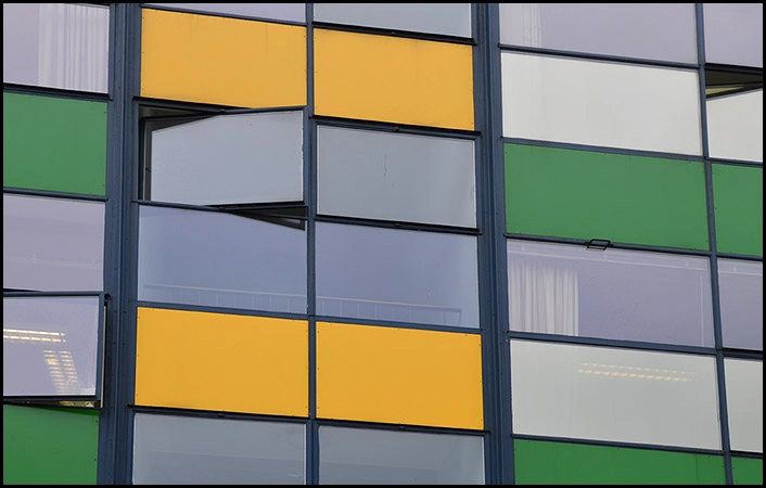 Virum Apotek Vinduesdetaljer