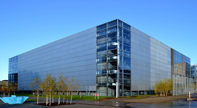 Det Humanistiske Fakultetsbibliotek Total