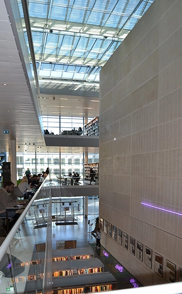 Det Humanistiske Fakultetsbibliotek 1. sal