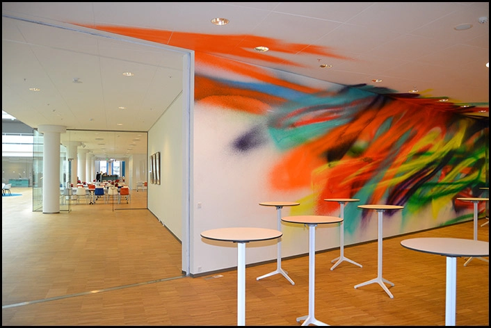 KPMG Domicil Set ned mod kantine.