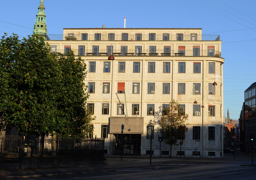 Overformynderiet Total set fra øst