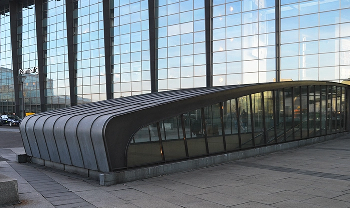 Terminal 3, Københavns Lufthavn Nedgang til tog