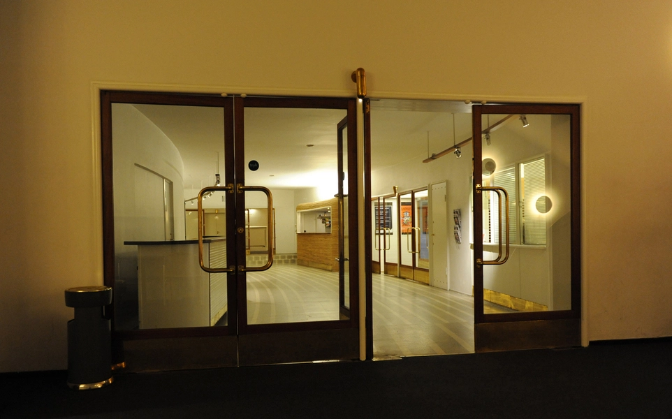 Bellevue Teatret Set fra sydfløj