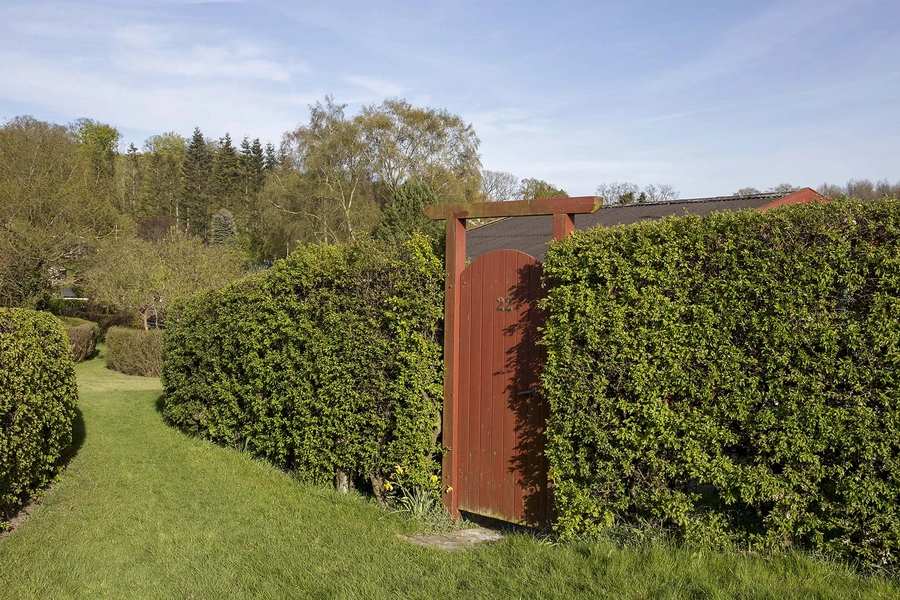 De ovale haver / De runde haver Hække og havelåge