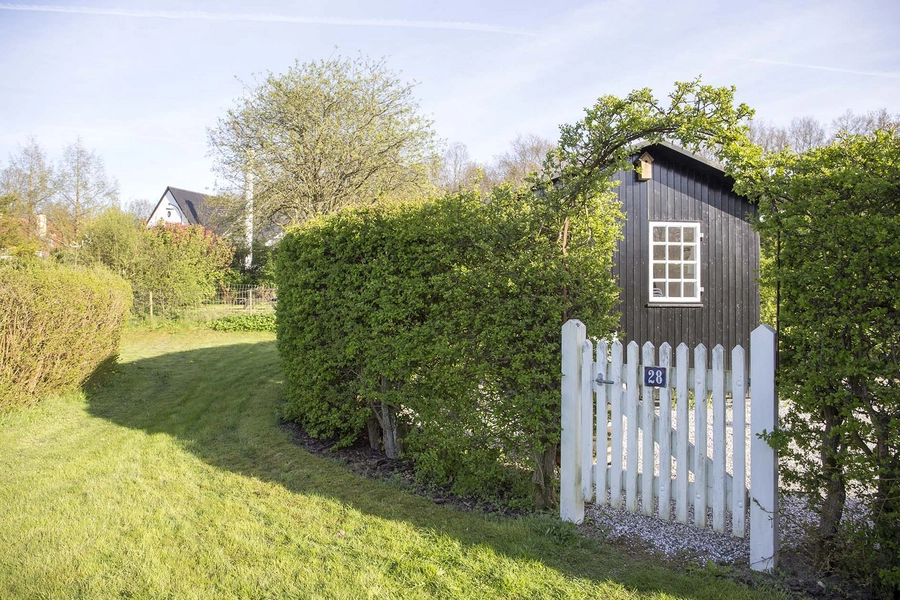 De ovale haver / De runde haver Have nr. 28, hvor Erik Brandt Dam har tegnet det nye kolonihavehus