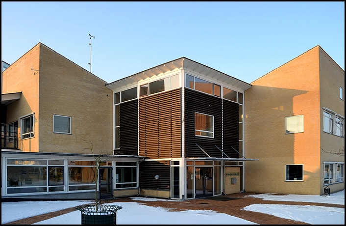 Kingoskolen Hovedindgang