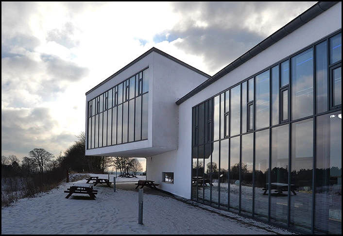 Geomuseum Faxe, Kulturhuset Kanten Facaden vender ud imod Faxe Kalkbrud