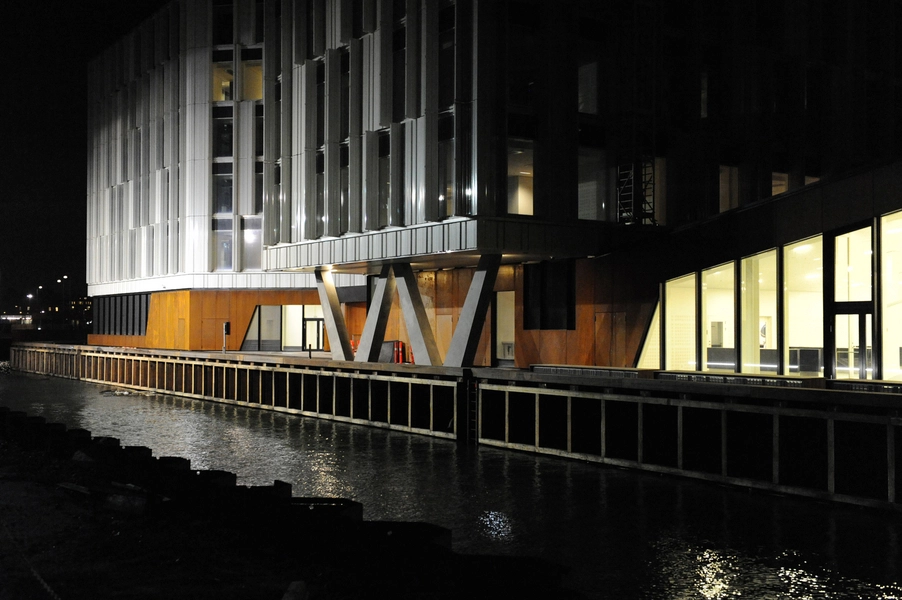 FN-byen Set fra nordøst, nat