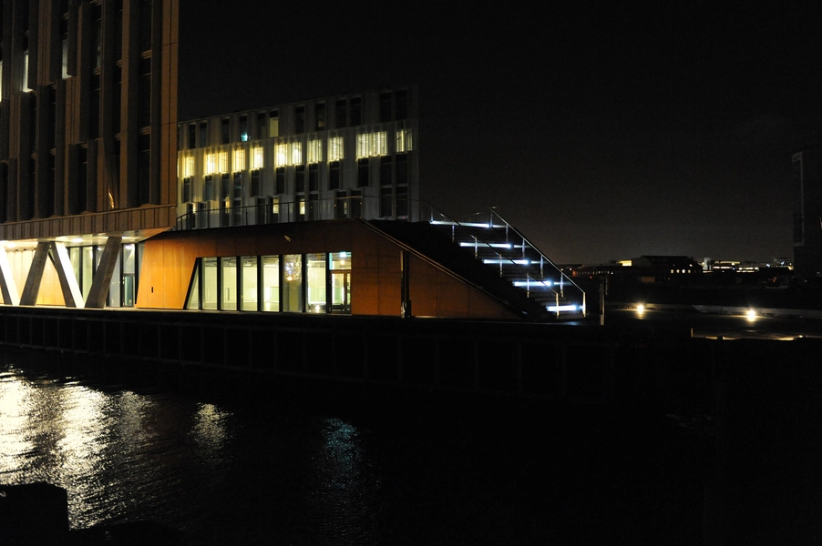 FN-byen Set fra nordøst, nat