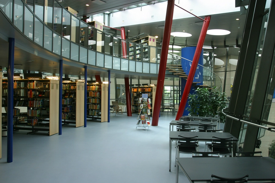 Nærum Gymnasium int 13