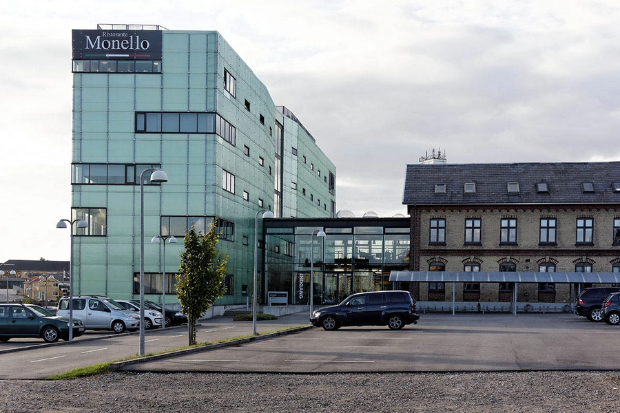 Max Bank Domicil Volumener