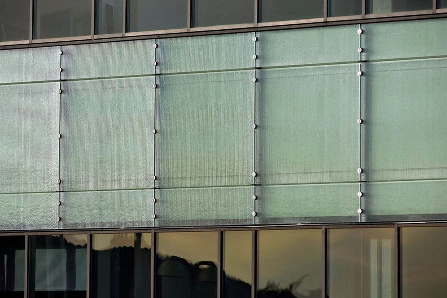 Max Bank Domicil Detalje, glasfacade