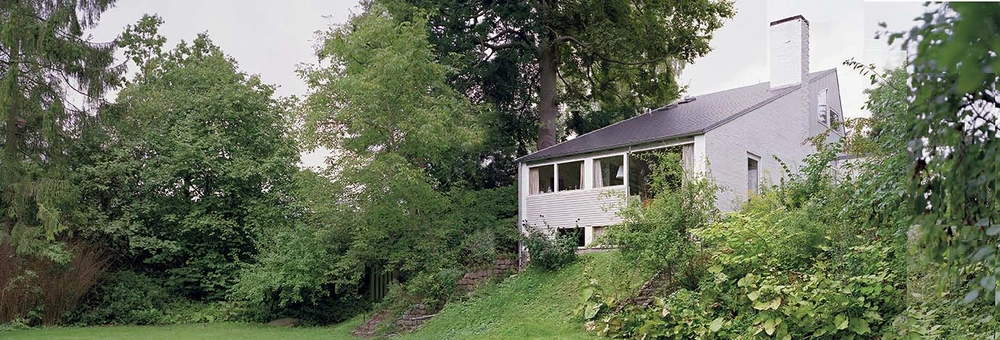 Simonys hus, Geelsvej 10 Villaen set fra haven