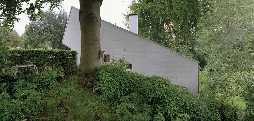 Simonys hus, Geelsvej 10 Gavlmotiv i skråning