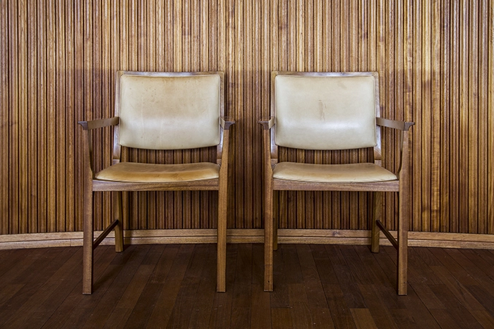 Lyngby Rådhus Stole i Bryllupsværelset. Foto: 2013.