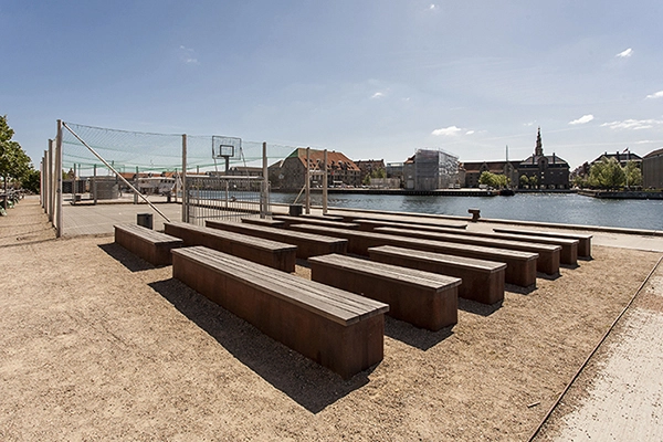 Havnegade Bænke og boldbur