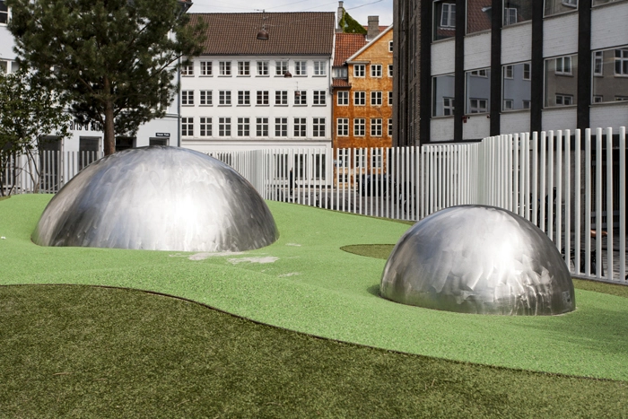 Hauser Plads Metalkupler